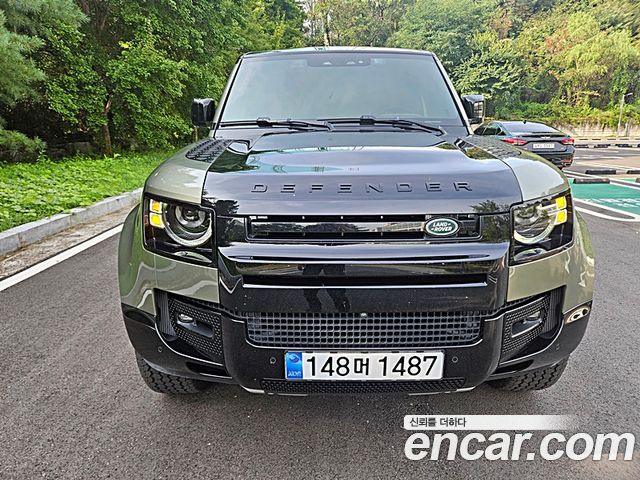 Land Rover Defender L663 110 P400 X - фото 0