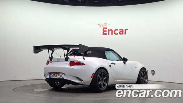 Mazda MX-5 MIATA Miata - фото 1