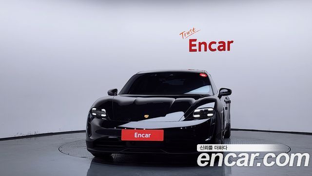 Porsche Taycan Base - фото 2