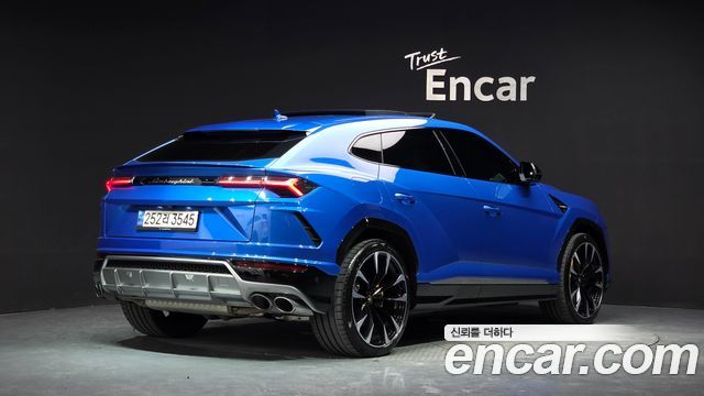 Lamborghini Urus 4.0 V8 - фото 1
