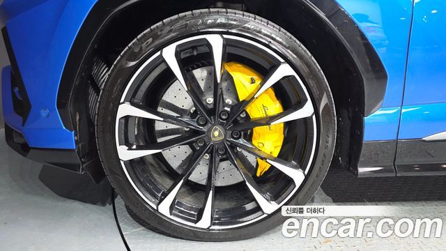 Lamborghini Urus 4.0 V8 - фото 4