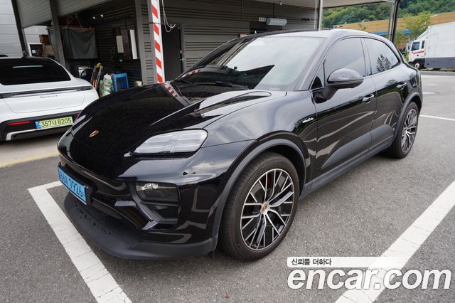Porsche Macan EV 4S - фото 4