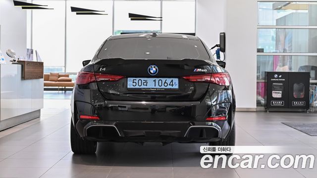BMW i4 eDrive40 M Sports Pro - фото 3