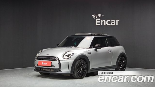 Mini Cooper Classic Plus 3rd - фото 0