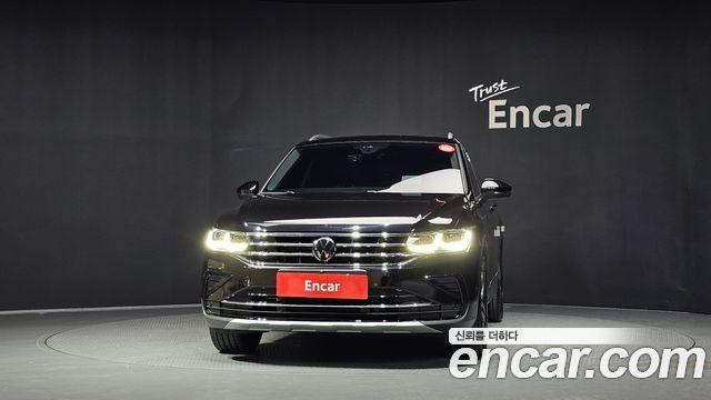 Volkswagen Tiguan 2-го поколения 2.0 TDI Prestige - фото 2