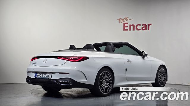 Mercedes-Benz CLE-Class C236 CLE200 Cabriolet - фото 1