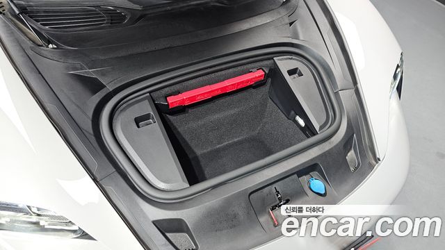 Porsche Taycan 4S - фото 4