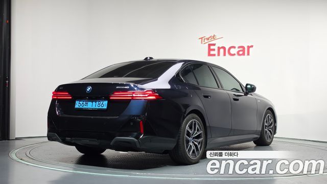 BMW i5 G60 eDrive 40 M Sport - фото 1