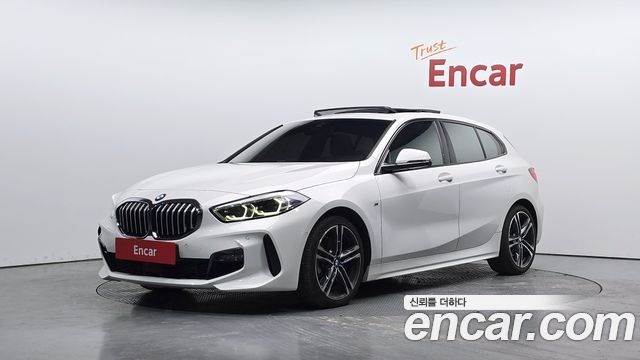 BMW 1 Series F40 120i M Sports - фото 0