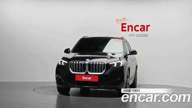 BMW iX1 U11 xDrive 30 M Sport - фото 1