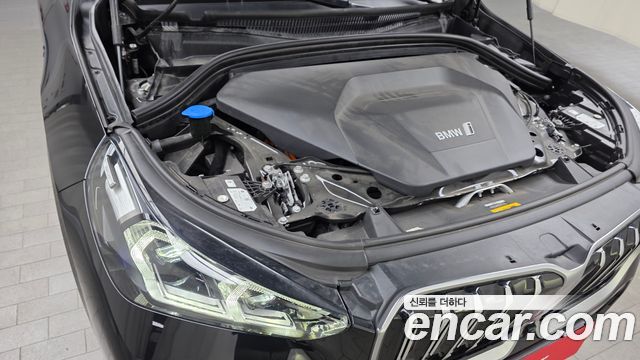 BMW iX1 U11 xDrive 30 M Sport - фото 4