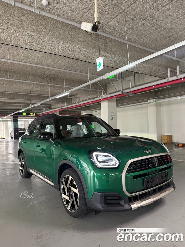 Mini Countryman S 3-го поколения ALL4 Favoured - фото 1