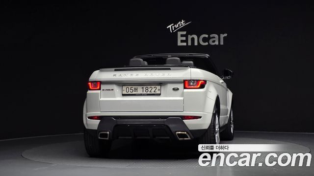 Land Rover Range Rover Evoque 2.0 TD4 SE Dynamic Convertible - фото 2