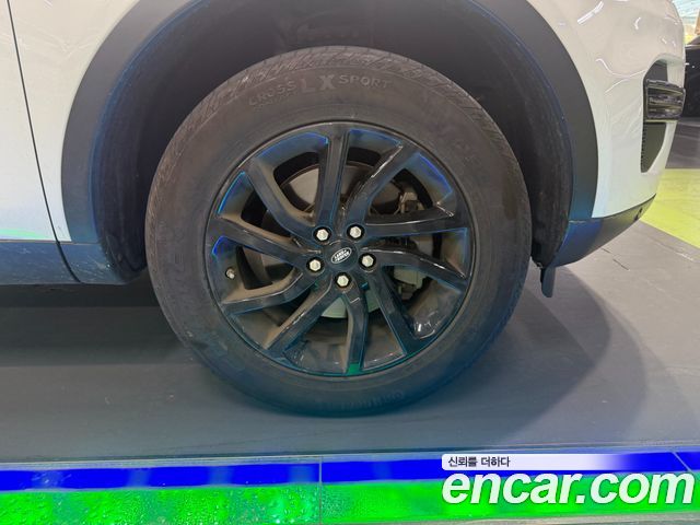 Land Rover Discovery Sport 2.0 TD4 SE (150PS) - фото 4