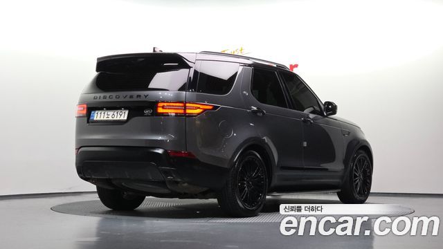Land Rover Discovery 3.0 TD6 HSE Luxury - фото 0