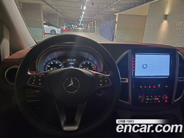 Mercedes-Benz V-Class 2.0 W447 - фото 3