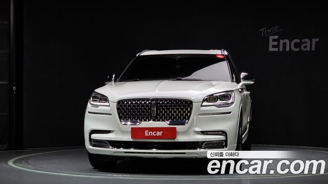 Lincoln Aviator 2-го поколения 3.0 Black Label AWD - фото 2