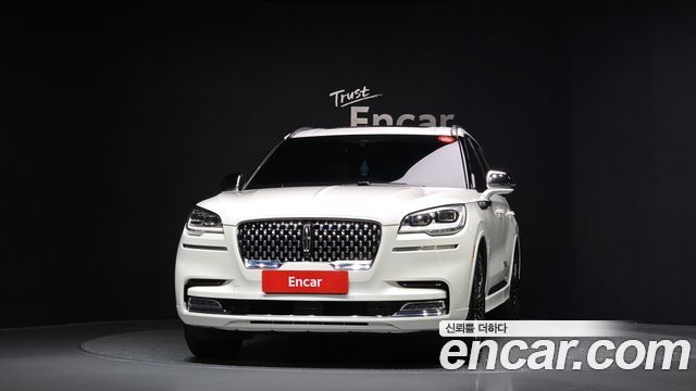 Lincoln Aviator 2-го поколения 3.0 Black Label AWD - фото 2