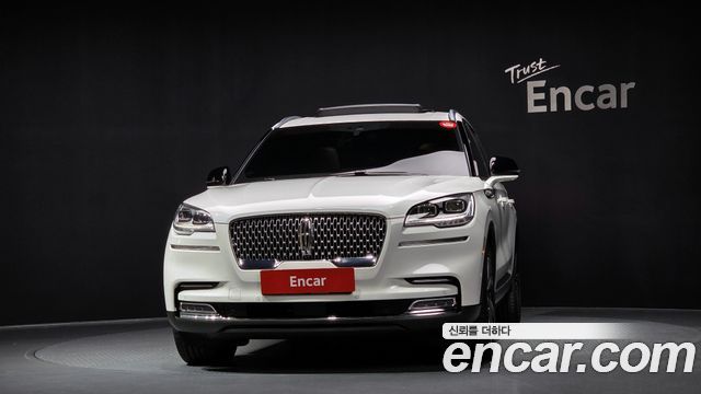 Lincoln Aviator 2-го поколения 3.0 Reserve AWD - фото 2