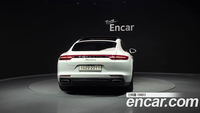 Porsche Panamera 3.0 AWD - фото 3