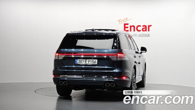 Lincoln Aviator 2-го поколения 3.0 Black Label AWD - фото 3