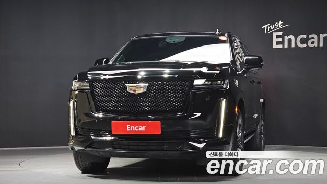 Cadillac Escalade 5-го поколения 6.2 Sports Platinum - фото 2