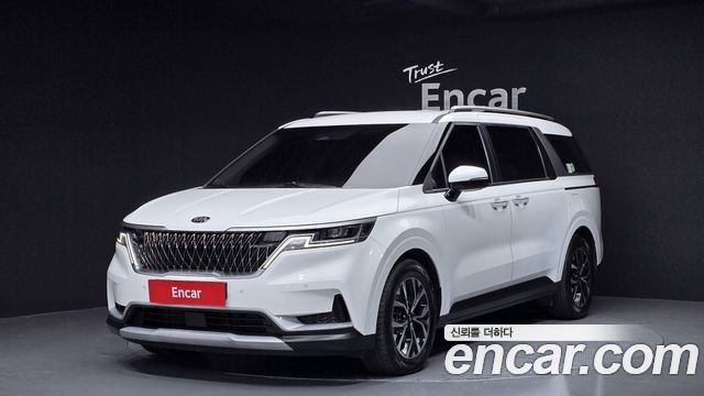 Kia Carnival 4-го поколения 9-Seater Prestige - фото 0