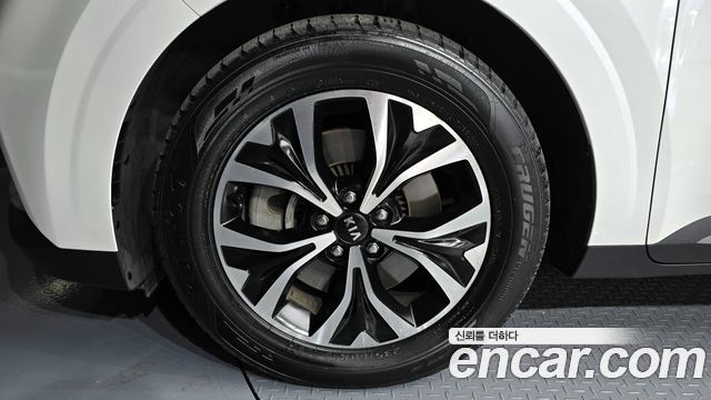 Kia Carnival 4-го поколения 9-Seater Prestige - фото 4