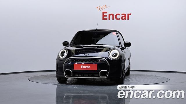 Mini Cooper Convertible Resolute Edition 3rd Gen - фото 2