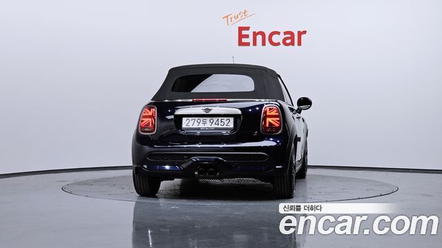 Mini Cooper Convertible Resolute Edition 3rd Gen - фото 3