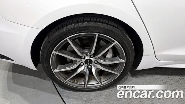 Genesis G70 Новый Gasoline 2.5T 4WD - фото 4