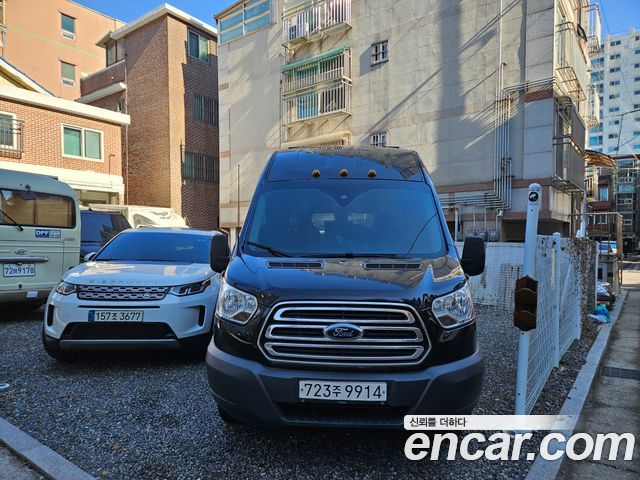 Ford Transit 3.7 - фото 0