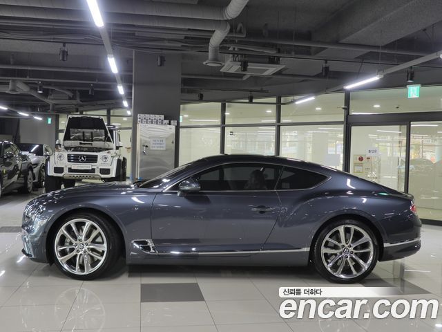 Bentley Continental GT 4.0 GT - фото 1