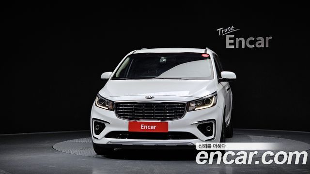 Kia Carnival Новый 9-Seater Luxury - фото 2