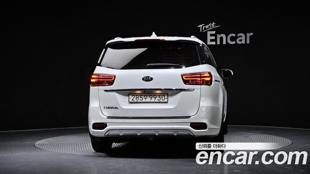 Kia Carnival Новый 9-Seater Luxury - фото 3