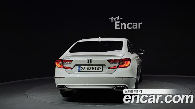 Honda Accord 10-го поколения 1.5 Turbo - фото 3