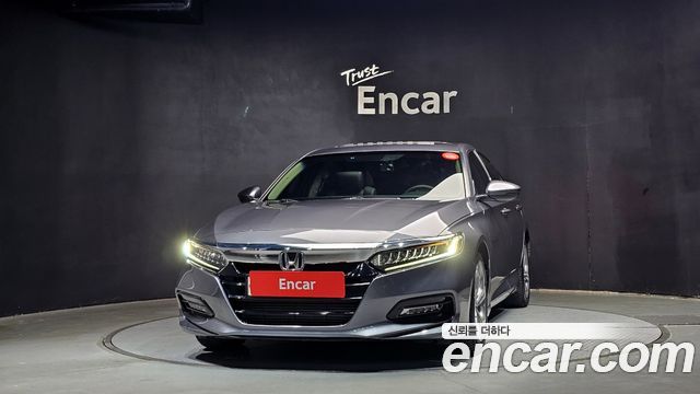 Honda Accord 10-го поколения 1.5 Turbo - фото 2