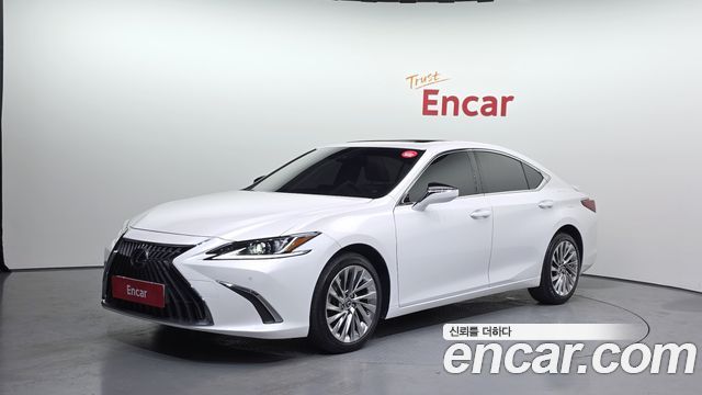 Lexus ES 7-го поколения Luxury Plus - фото 0
