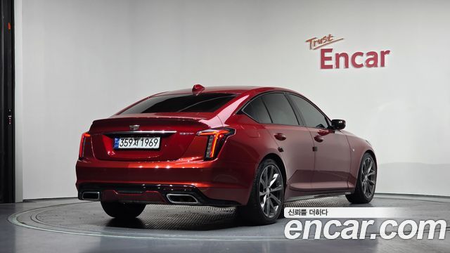 Cadillac CT5 2.0 Sport - фото 1