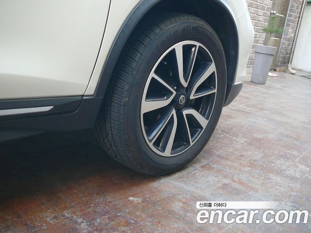 Nissan X-Trail 2.5 Tech 4WD - фото 4