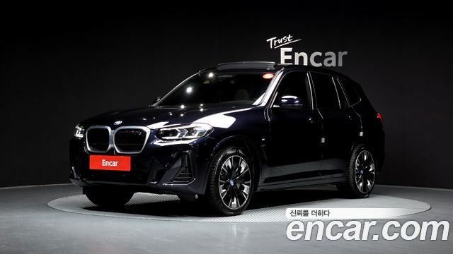 BMW iX3 M Sports - фото 0