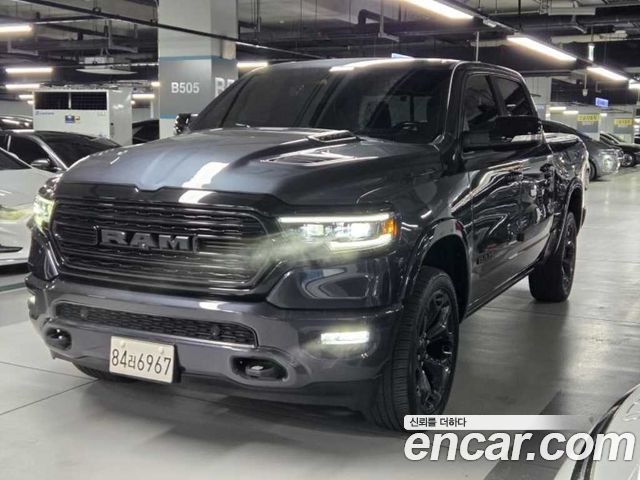 Dodge Ram Pick Up 5.7 - фото 0