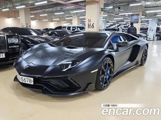 Lamborghini Aventador S LP740-4 - фото 1