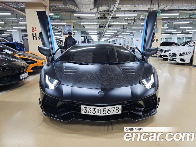 Lamborghini Aventador S LP740-4 - фото 2