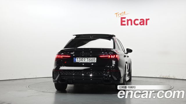 Audi RS3 2.5 TFSI Quattro - фото 3