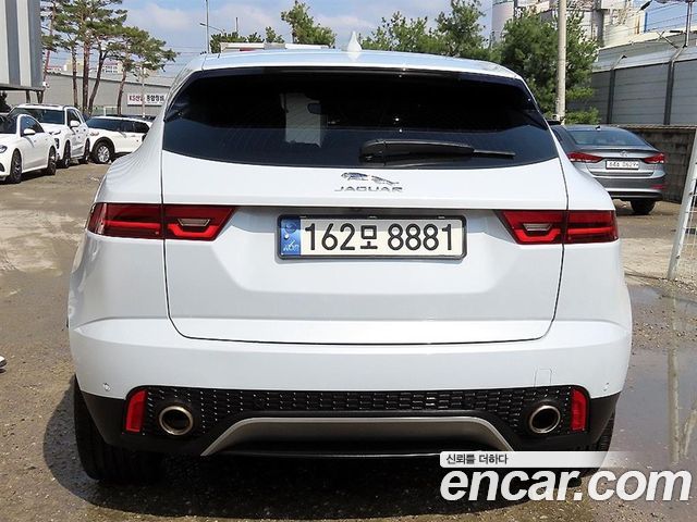 Jaguar E-PACE P250 S - фото 3
