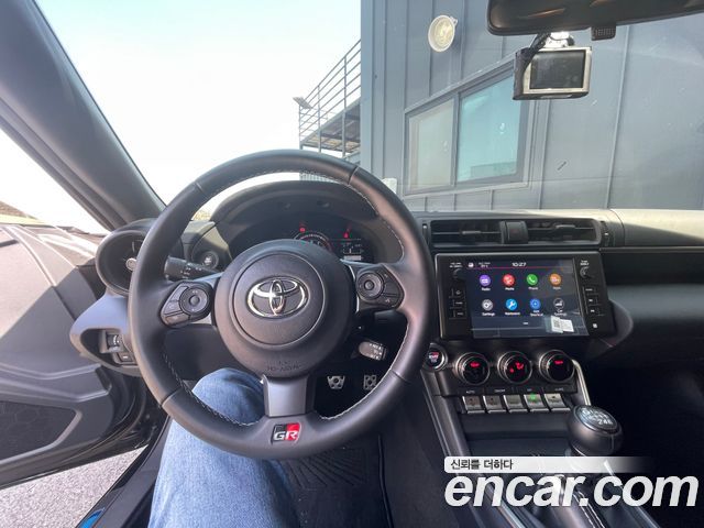 Toyota 86 GR86 2.4 Premium - фото 2