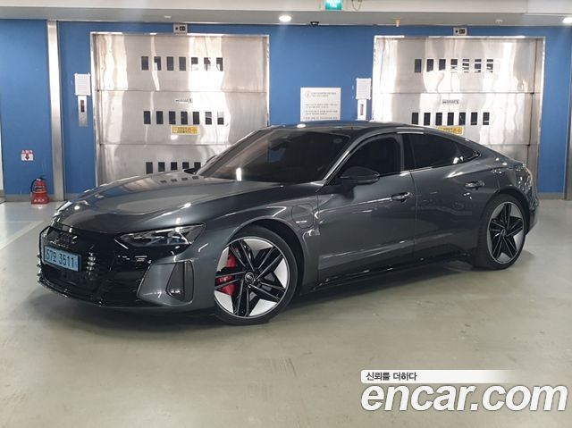 Audi RS e-tron GT GT RS - фото 0