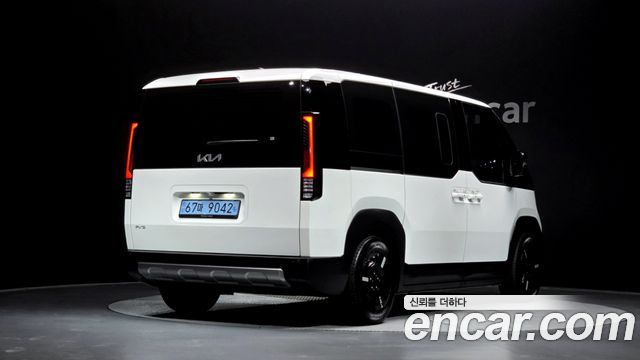 Kia PV5 Taxi 5 Seater Basic - фото 1