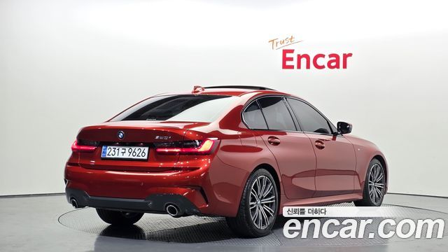 BMW 3-Series G20 320i M Sport - фото 1